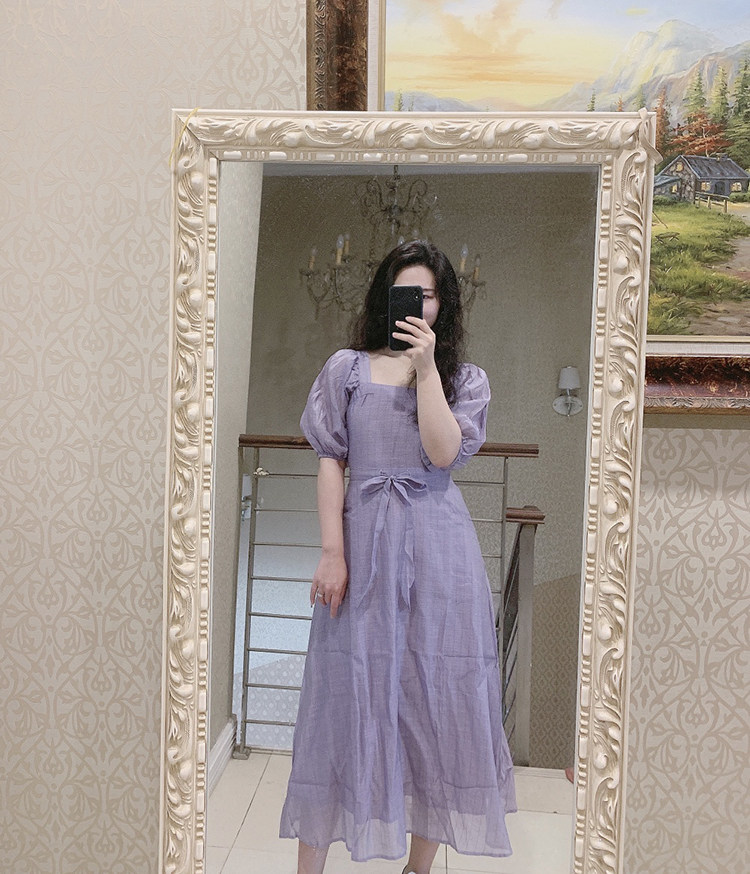 高级 限量款面料   颜色美的冒泡   超显瘦夏季方领泡泡袖连衣裙