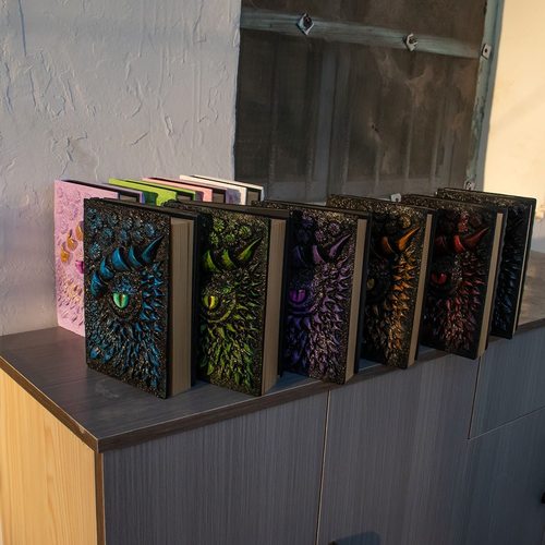 欧式复古浮雕A4活页笔记本魔法书日记手账本龙之眼生日礼物高颜值