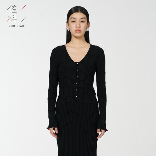 佐料V领粘纤气质黑针织套头长袖