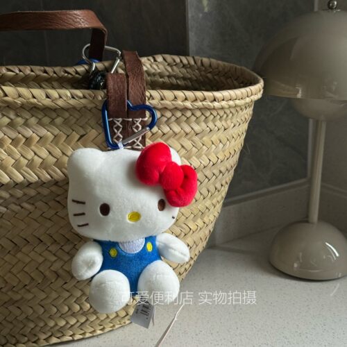 爱心扣 kellokitty挂件可爱kitty 猫包包挂饰 kt 猫钥匙扣送女生