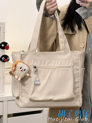 炒鸡百搭，大容量单肩包