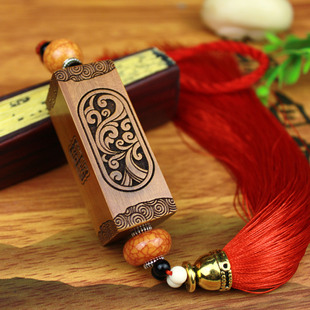 中国结桃木汽车后视镜挂件富贵吉祥出入平安木雕祥云方柱车载饰品