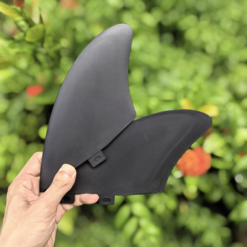 UPSURF塑料冲浪板尾舵 K2黑色鱼鳍FCS鱼板双鳍冲浪板尾鳍surf fin