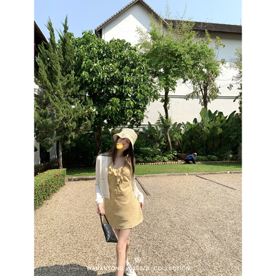 西西里荷叶边碎花连衣裙