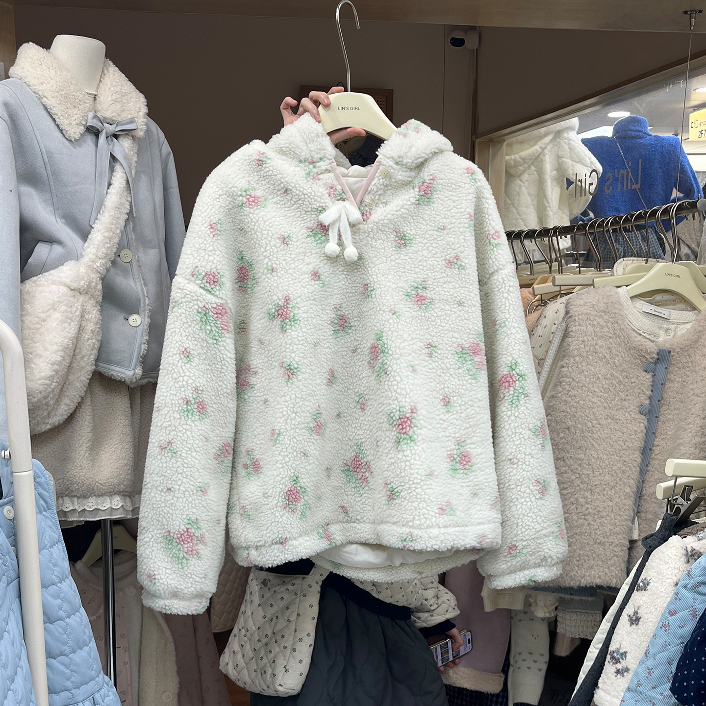 连帽泰迪熊上衣女羊羔绒短款外套