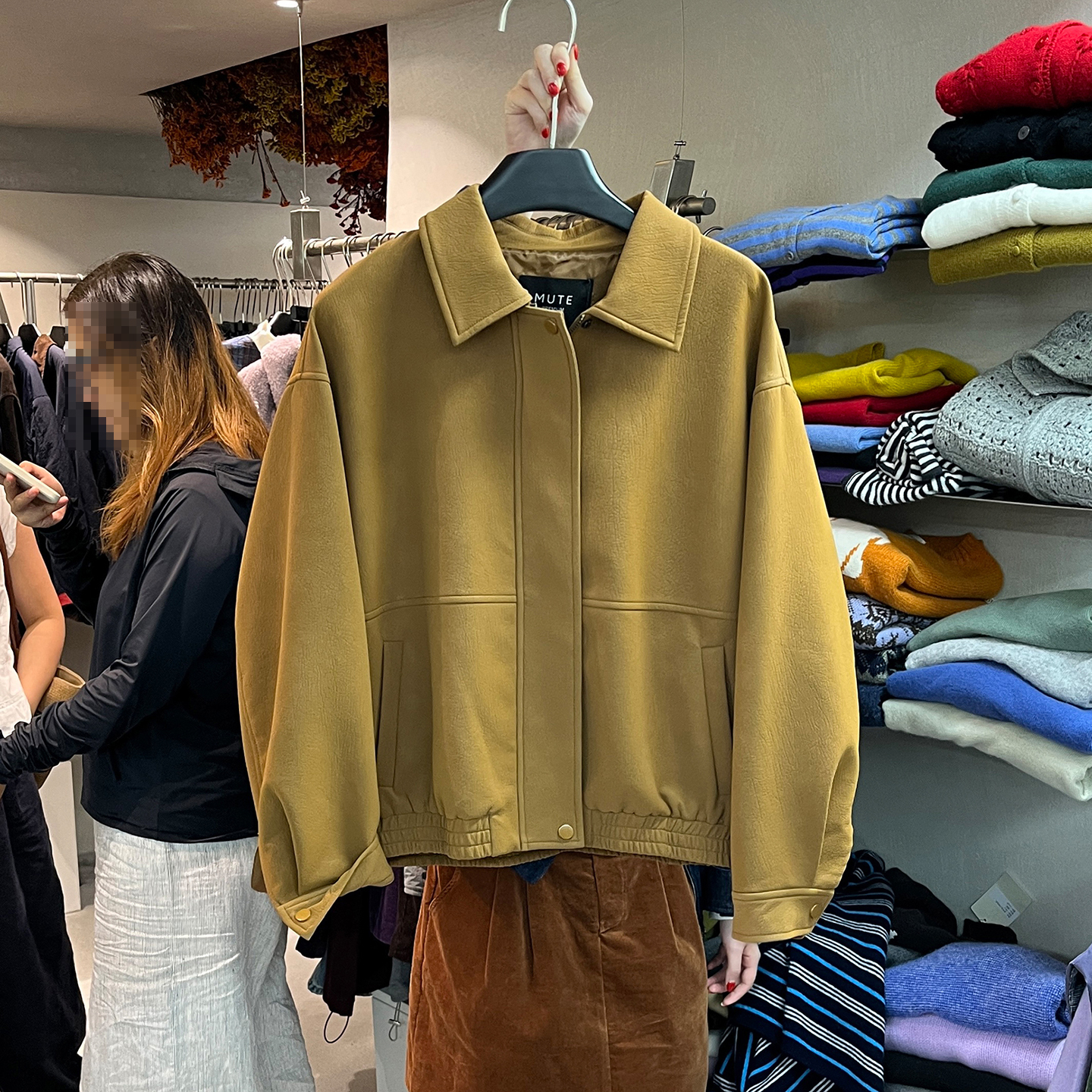 翻领皮衣外套女高级感机车服夹克