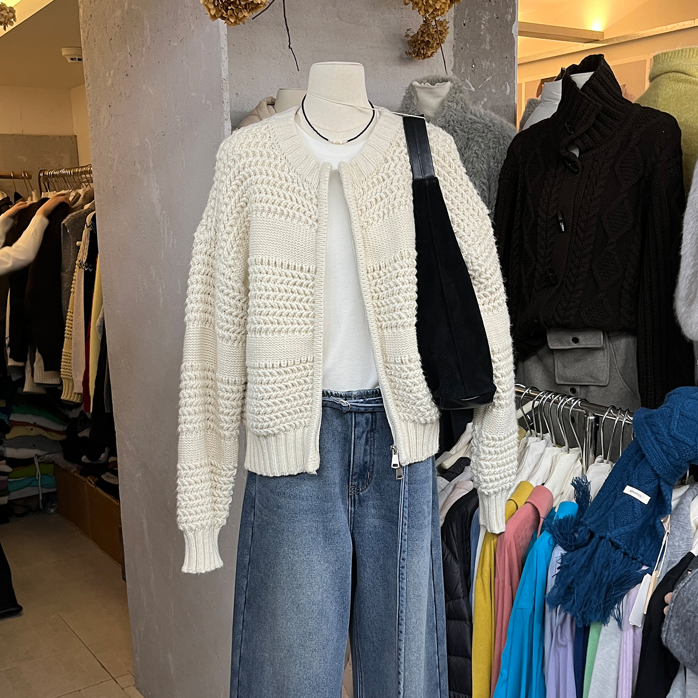 宽松纯色纹理拉链毛衣外套