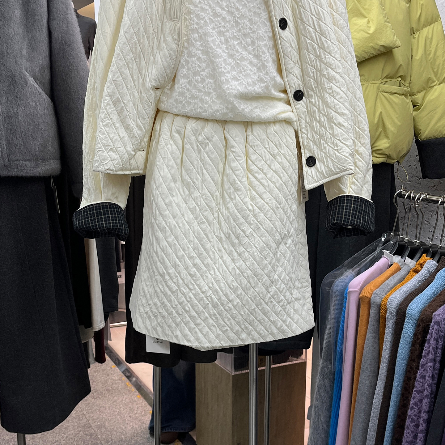 韩系菱格纹半身裙女气质夹棉半裙