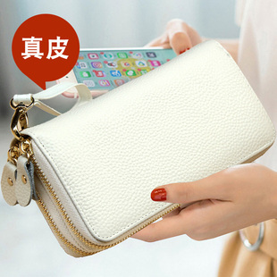 真皮手拿包手抓包白色包包女高级感2026新款夏天简约百搭大容量软