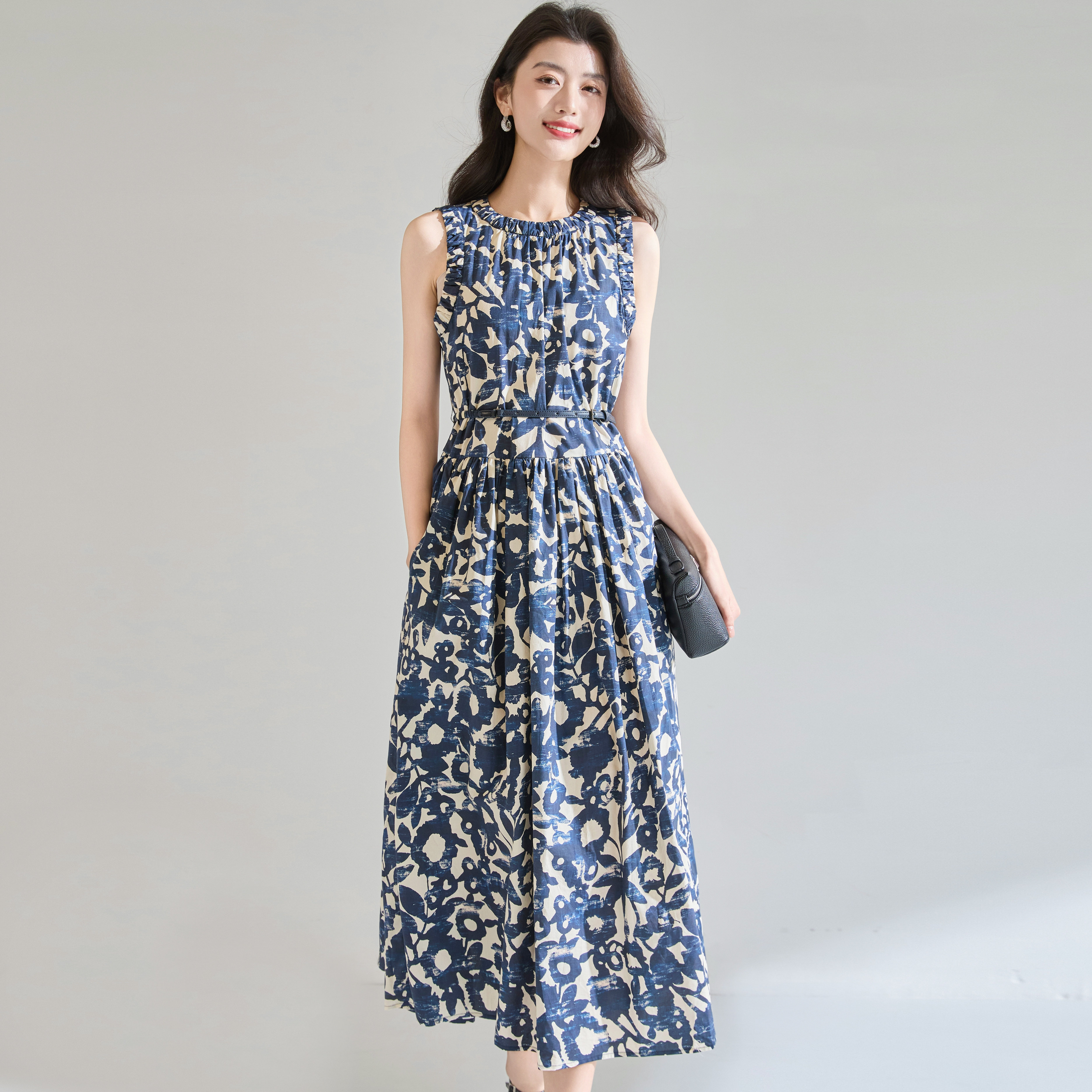 赫本风无袖印花连衣裙女夏中长裙纯棉收腰设计感油画印花裙裙子