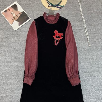 阅悦26年早春真丝丝绒手工钉珠连衣裙YS634-G408