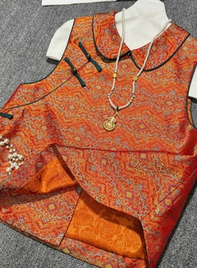 阅悦26年早春桑蚕丝宋锦提花面料娃娃领百搭王马甲YS7-G312