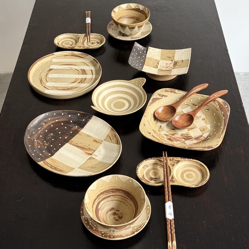 漫生活老板娘景德镇手作粗陶中古波点系列餐具饭碗餐盘复古ins风