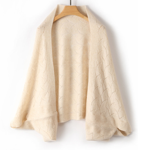 100%羊毛针织披肩围巾两用秋冬新款纯色宽松百搭外搭斗篷开衫女