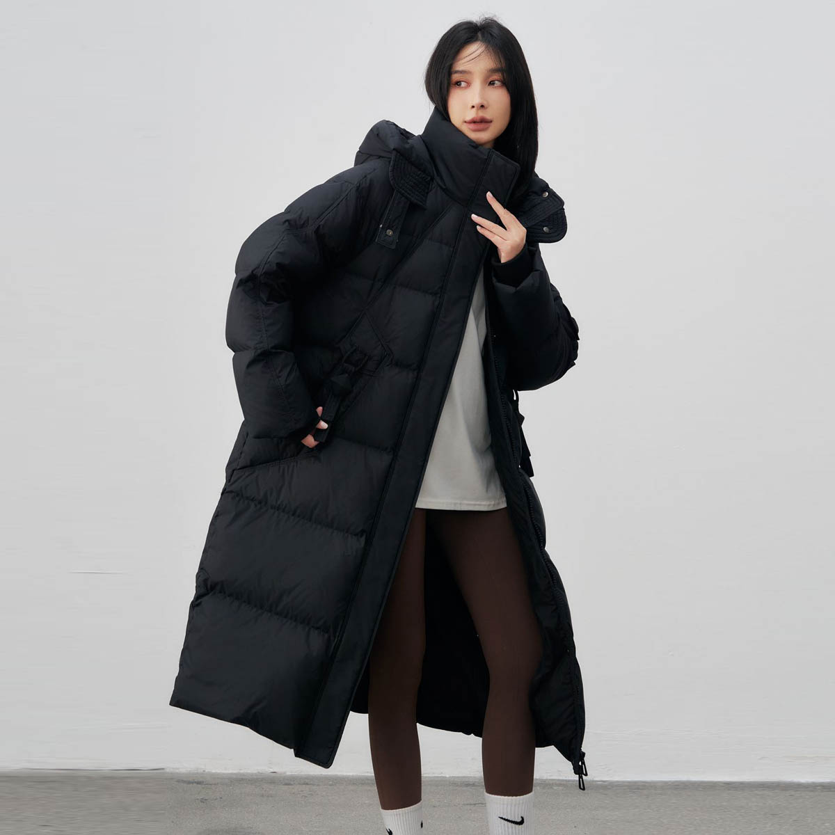 高端纯色加厚加长羽绒服女 冬季极寒连帽保暖90绒时尚羽绒服外套