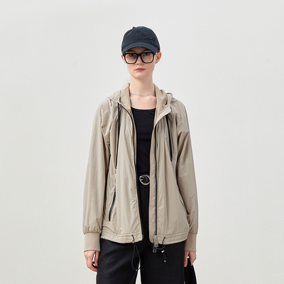 茉莉雅集日本轻盈防风防水山系户外连帽外套女WWT07156