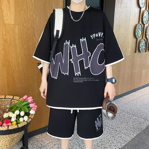 84307-P55夏季套装男短袖t恤宽松休闲短袖短裤两件套潮图片