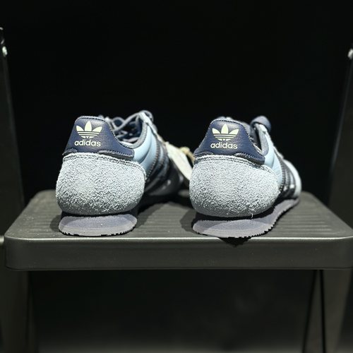 Adidas/阿迪达斯男女薄底舒适轻便运动休闲鞋阿甘鞋德训鞋KI8878