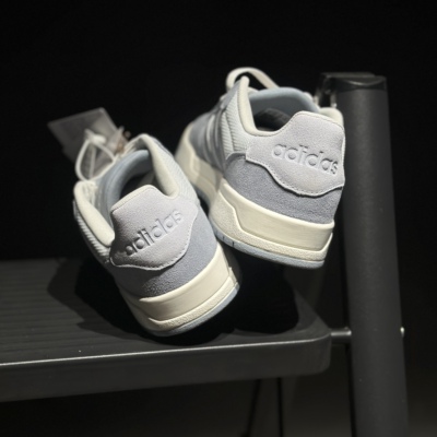 Adidas阿迪达斯男子白蓝春夏季舒适轻便经典休闲运动板鞋KI8458