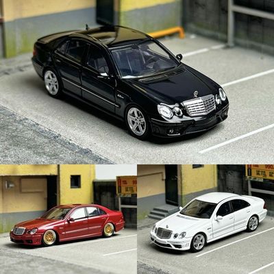 KM 1:64 奔驰E63 W211 经典四眼奔驰 合金汽车模型收藏