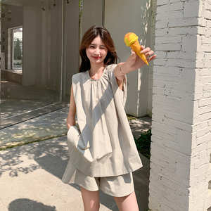 小心机冷淡风无袖上衣短裤两件套装女夏又a又飒盐系小个子御姐图片