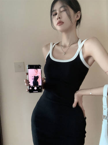 辣妹黑色吊带连衣裙女装夏季纯欲