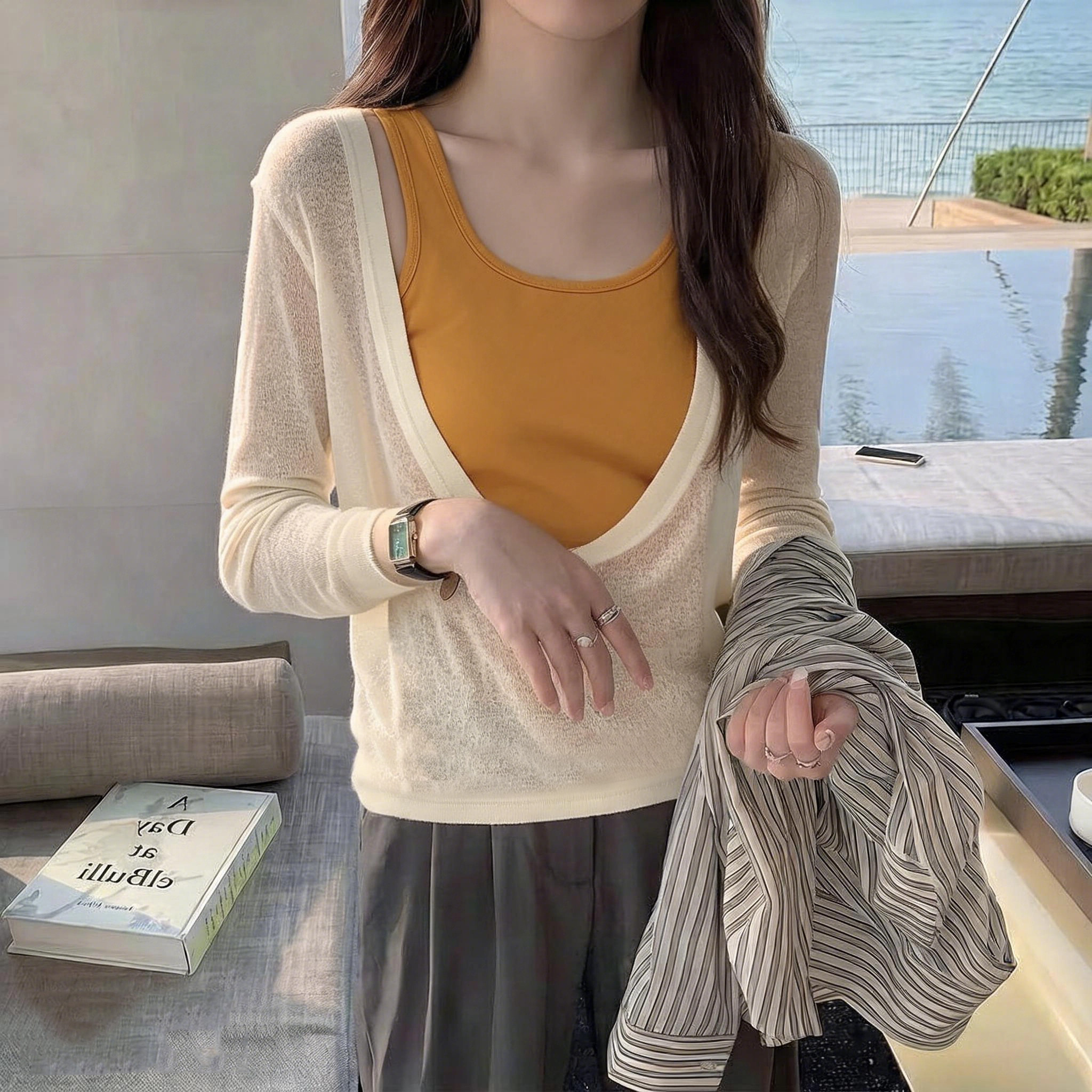 薄款防晒长袖T恤女夏季2026新款白色叠穿罩衫修身短款背心两件套图片
