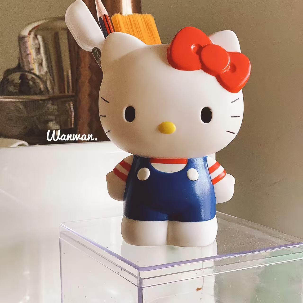 HelloKitty化妆刷收纳盒笔筒文具哈喽KT凯蒂猫女孩桌面摆件小礼物