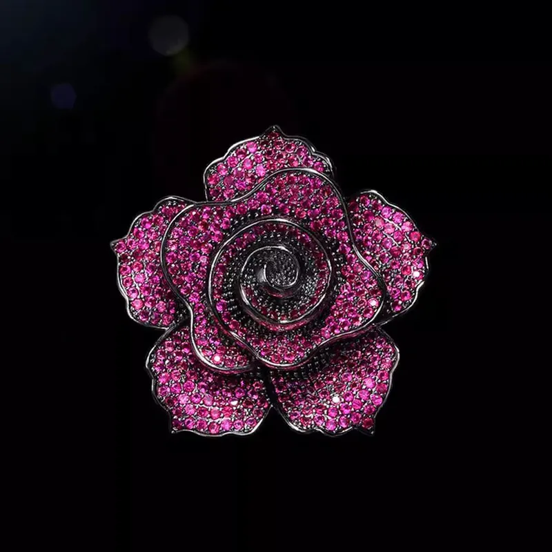 玫瑰花胸针高档女设计感小众精致胸花小香风奢华别针西装旗袍配饰