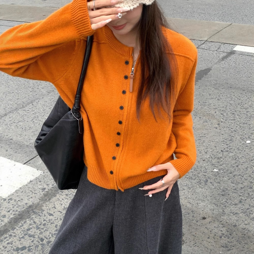 CC2025秋冬新款超好看时尚百搭圆领羊毛针织开衫女宽松毛衣女外套