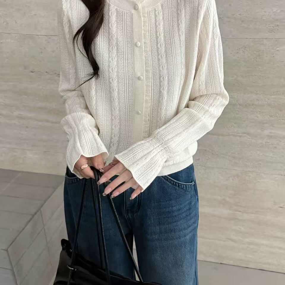 JL2025冬新款甜美风花边圆领排扣韩式钩花喇叭袖针织衫上衣欧洲站