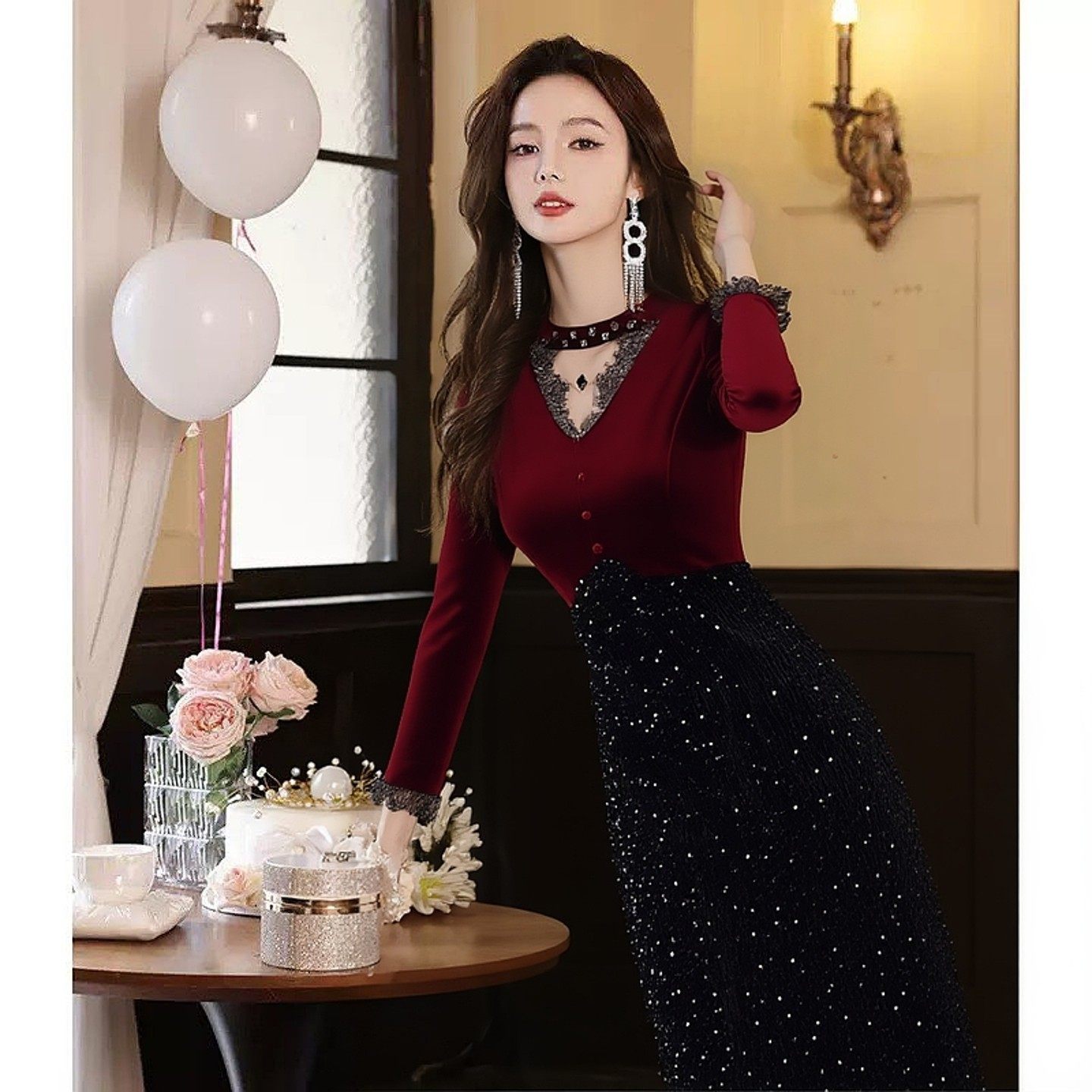 酒红丝绒拼接亮片连衣裙女秋冬新款轻奢名媛宴会礼服中长款包臀裙