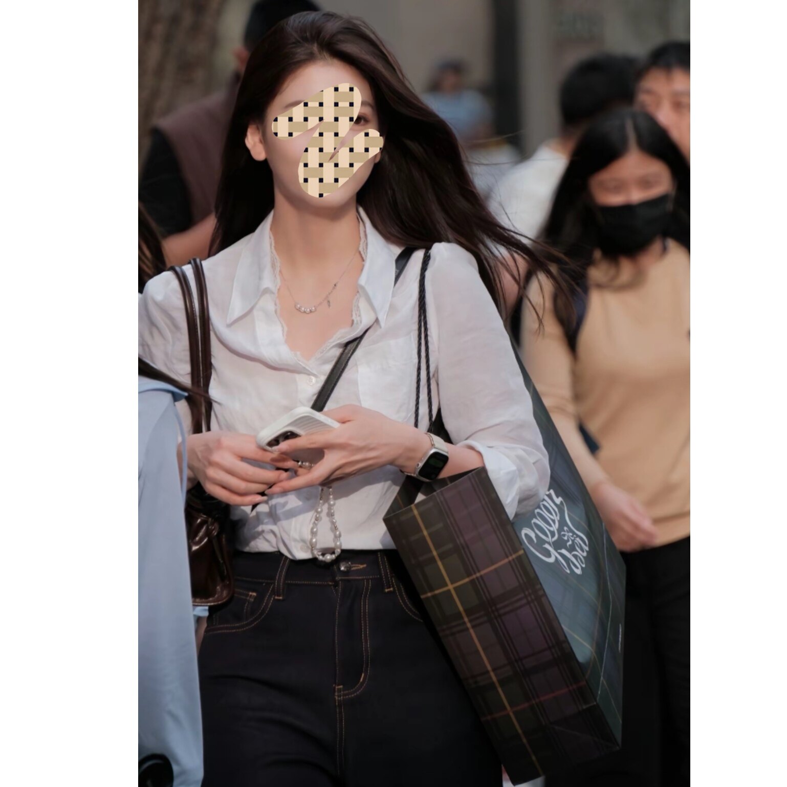 网红街拍同款法式蕾丝边白色衬衫女长袖女装气质上衣洋气叠穿衬衣