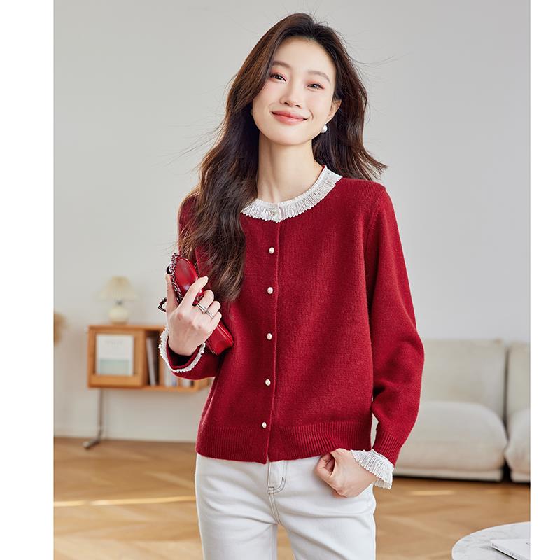 春装新款圆领毛衣外套女式短款宽松时尚钉珠针织开衫薄款外搭上衣