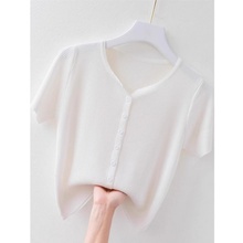冰丝针织白色t恤女短袖2024新款夏季薄款显瘦v领别致绝美上衣开衫