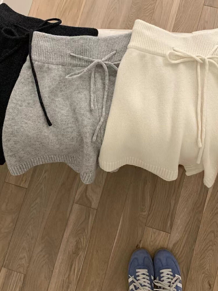Light Gray Wool Knit Shorts for Women 2025 New Autumn and Winter Outerwear A-Line Knit Pants Petite Mid-Length Shorts