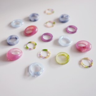 「长春花蓝」秋冬流行色树脂戒指配大衣毛衣裙子卫衣显白美艳别致