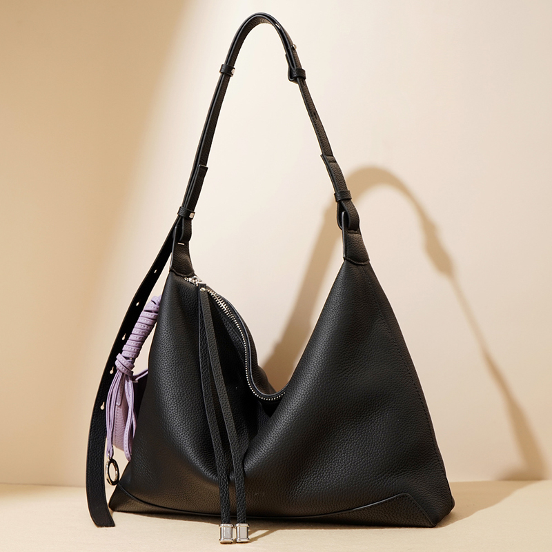 头层牛皮大容量通勤托特包