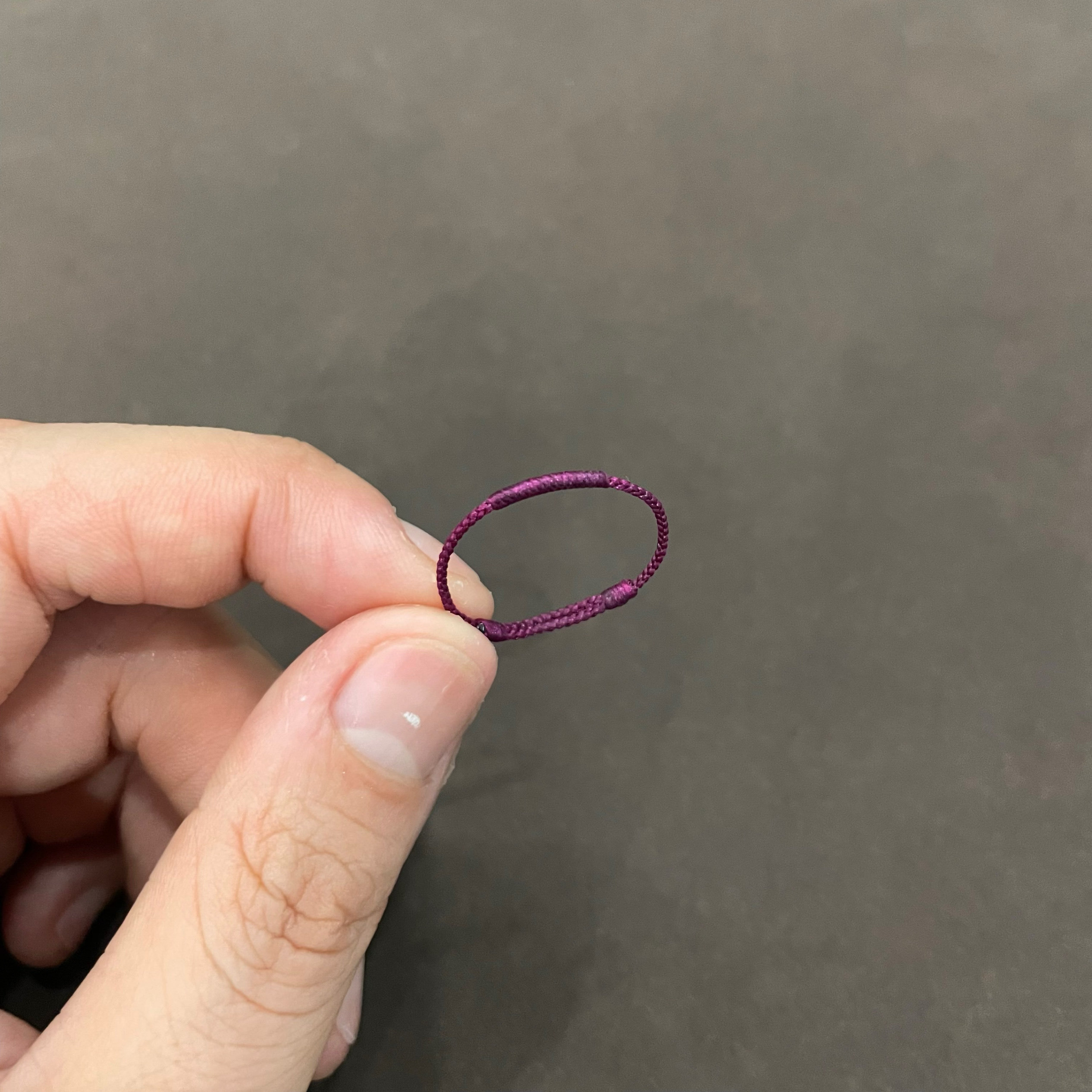 极细优雅葡萄紫金刚结编织尾戒