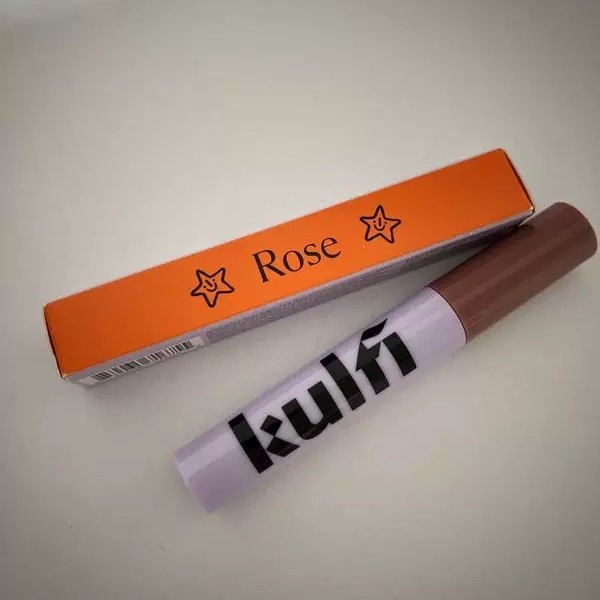 预*定 小众Kulfi持久保湿Lassi Lips染唇蜜唇油水光液体口红3.8ml