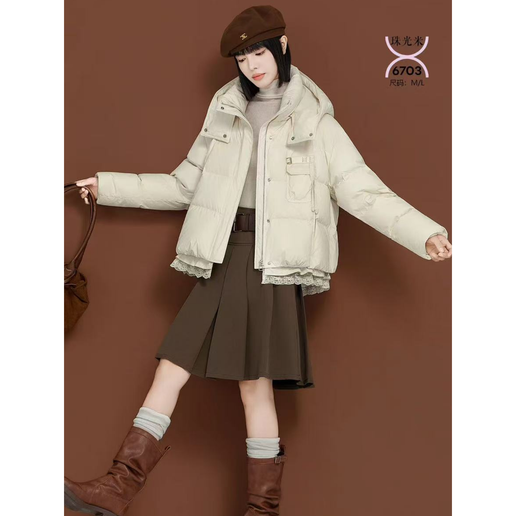 25秋冬羽绒服以旧翻新定制加厚加绒女装活帽花底摆面包服ymqf6702