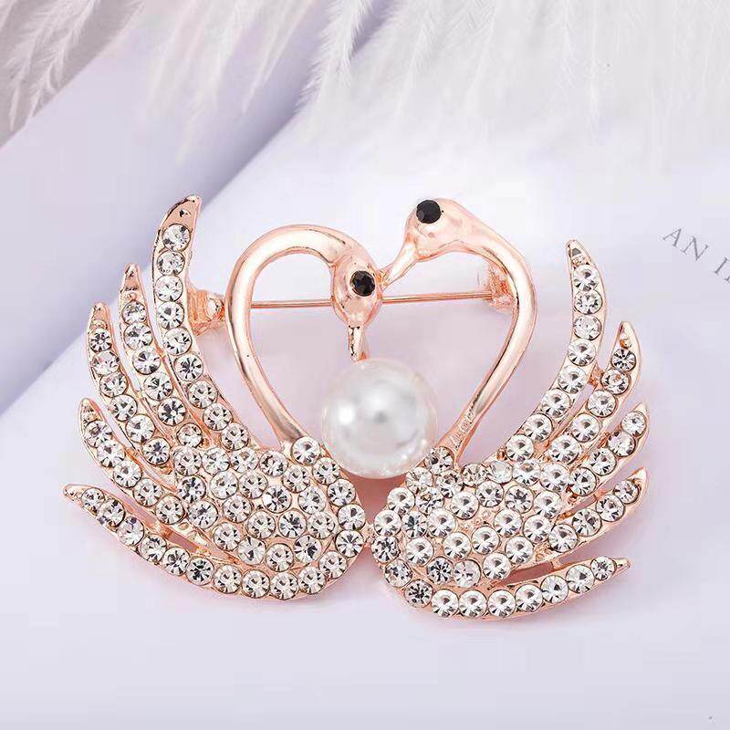 高端水晶猫眼石胸花 精品店货源 厂家直销 配饰低价混批N290