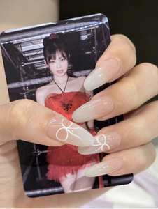 手工穿戴甲蝴蝶结乳白渐变美甲Jennie同款美甲超仙气温柔裸色甲片