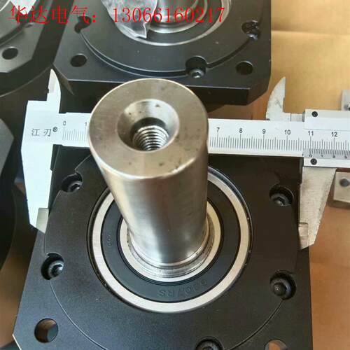 台湾良荣LR130行星减速机:LRF120一L2一50一(请询价)
