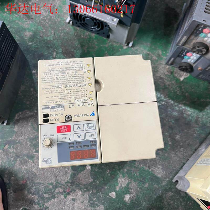 安川变频器CIMR-V7AT23P7  3.7KW/220V(请询价)