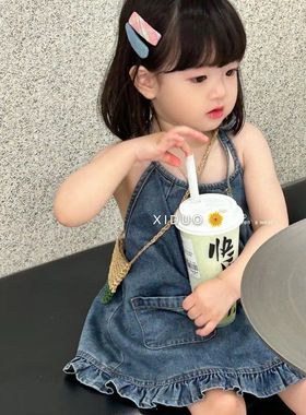 韩版童装女童牛仔连衣裙2025夏季新款洋气时尚花边系绳挂脖吊带裙