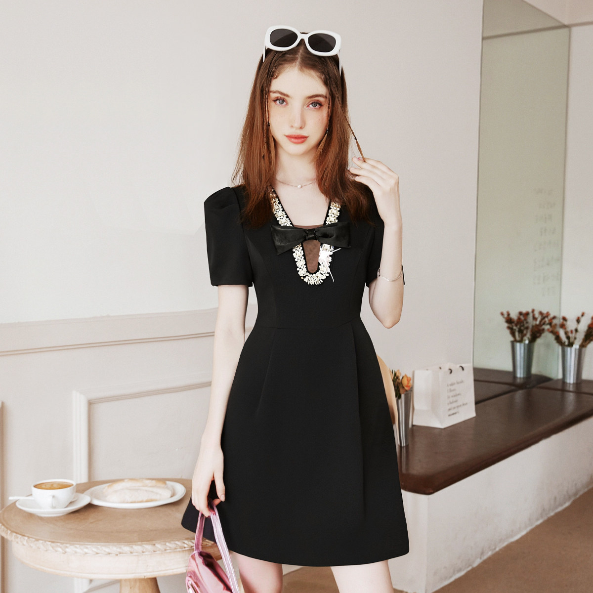 正式场合Miu系轻奢绝美漂亮连衣裙子女高级感宴会领证婚礼晚礼服