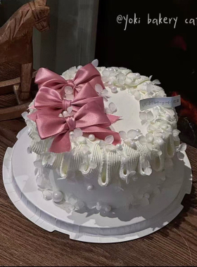 ins风生日氛围仪式感简约白色系干花围边蛋糕装饰蝴蝶结丝带蜡烛