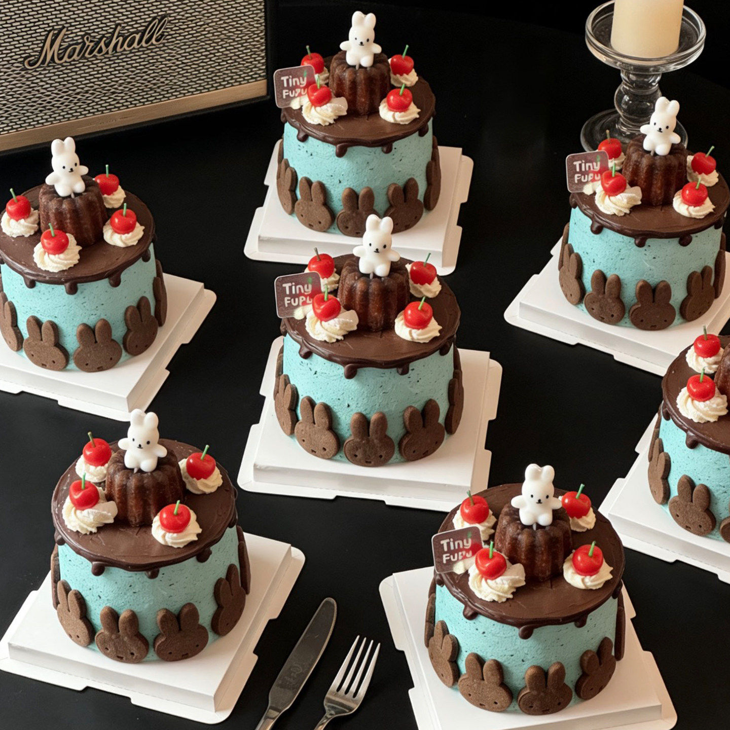 浪漫2.14情人节可爱小兔蛋糕装饰可露丽米菲兔饼干小樱桃蜡烛差价,节庆用品/礼品,蛋糕/烘焙装饰用品,淘宝优惠券,粉丝福利购,淘宝优惠卷