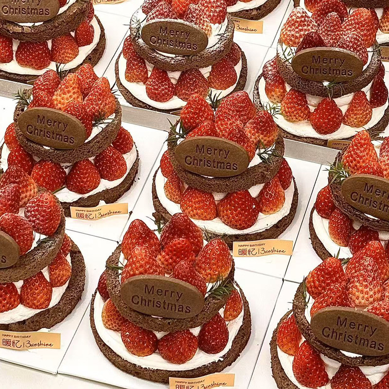 2025圣诞节网红饼干草莓主题甜品蛋糕装饰红色曲线蜡烛打包盒,节庆用品/礼品,蛋糕/烘焙装饰用品,淘宝优惠券,粉丝福利购,淘宝优惠卷